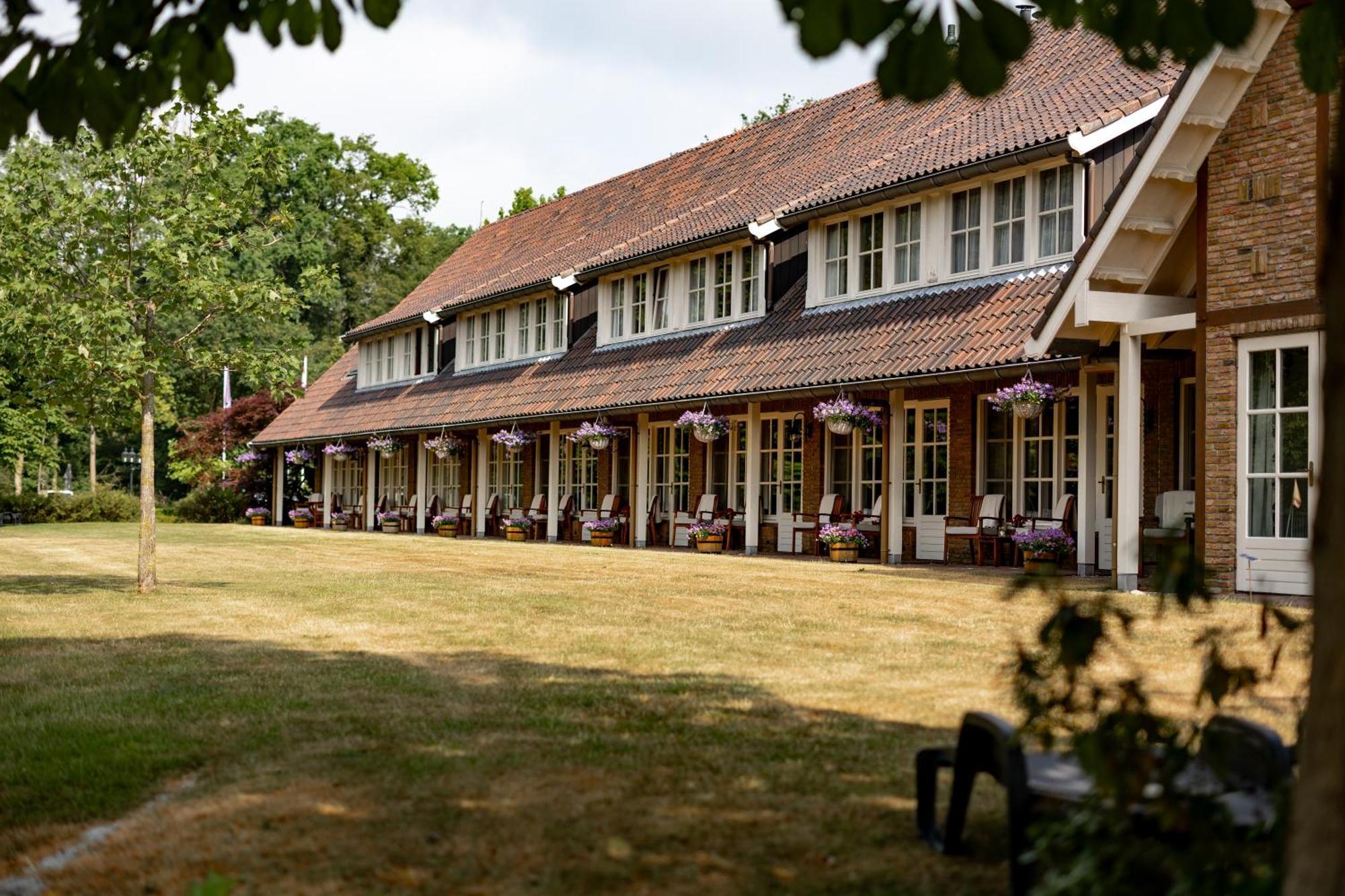 Landhuishotel De Bloemenbeek De Lutte Exterior photo